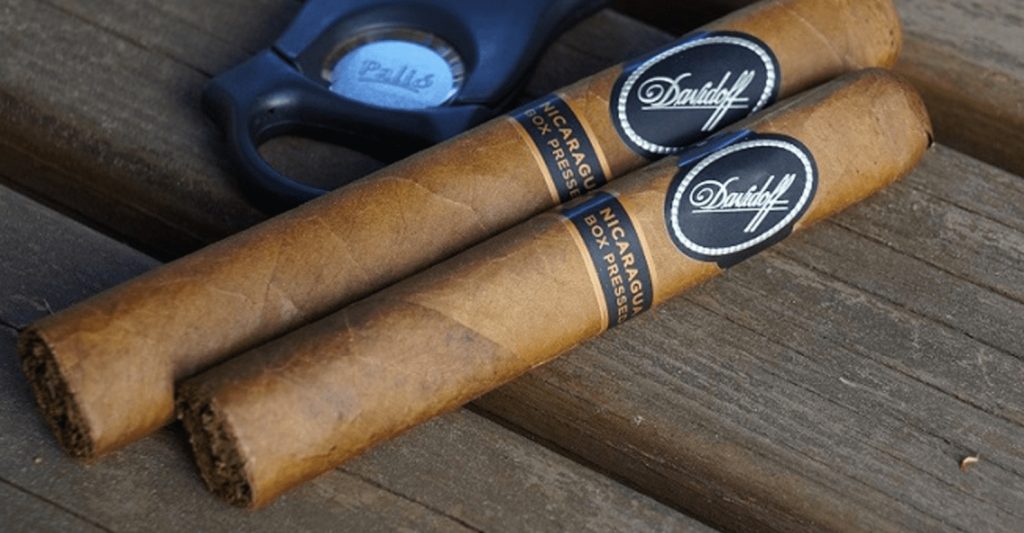 Who makes Davidoff Nicaragua Cigars 2